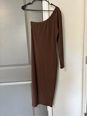 NWT Windsor One-Shoulder Bodycon Dress